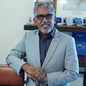 lums employee profile image